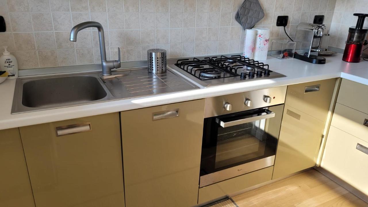Meda Cozy Flat Lägenhet Milano Exteriör bild